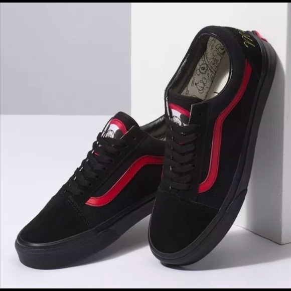 black disney vans
